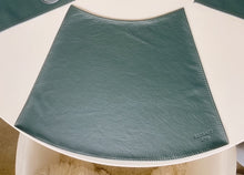 Indlæs billede til gallerivisning Dækkeservietter til runde borde