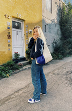 Indlæs billede til gallerivisning Lollie Taske